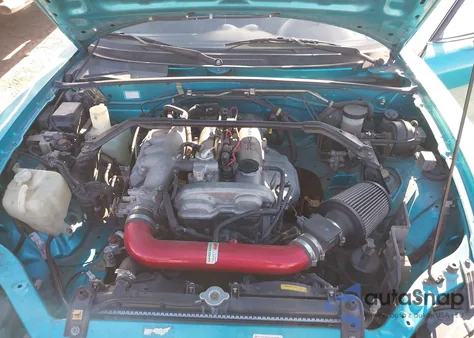 2003 Mazda Mx-5 Miata Cloth/Ls/Se/Shinsen z USA, uszkodzony, nr VIN JM1NB353930308888